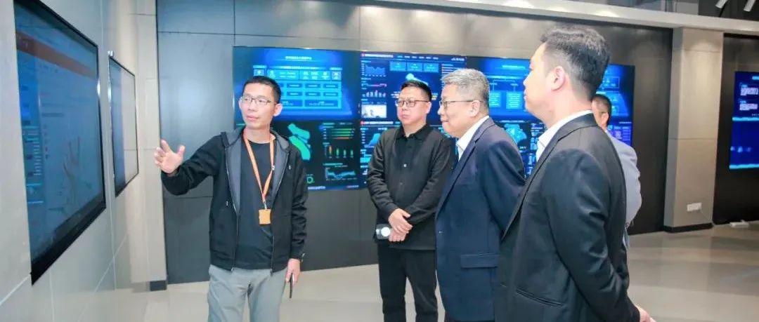 上海人为智能钻研院一行到访J9.COM科技参观调研